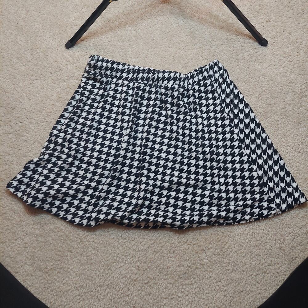 Houndstooth Stretch Skater Flare Skirt - SO Goods For Life - Size M